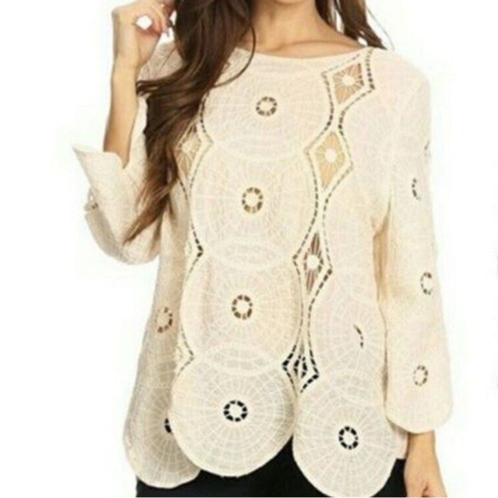 Renjo White crochet top